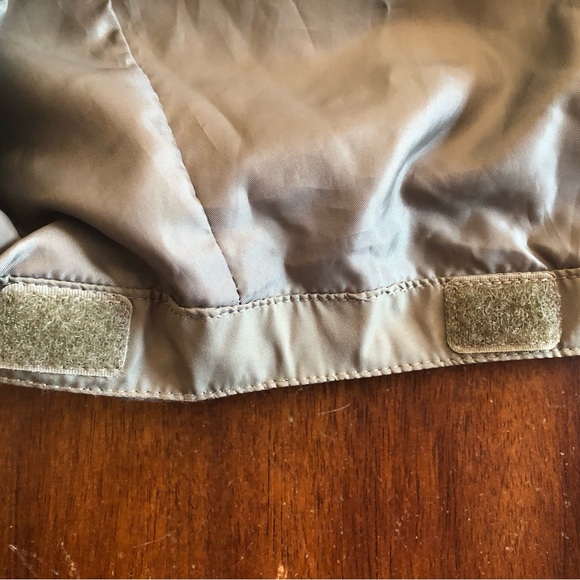 H&M Kids Vest - size 6-8 - Picture 13 of 13